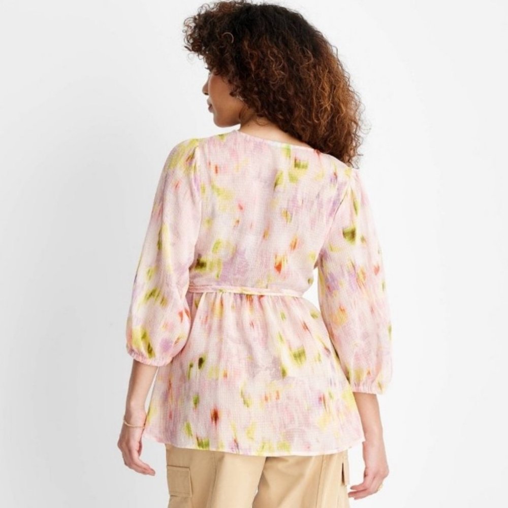 NWT - Women's 3X 3/4 Sleeve Floral V-Neck Wrap Top - Future Collective - Picture 2 of 4